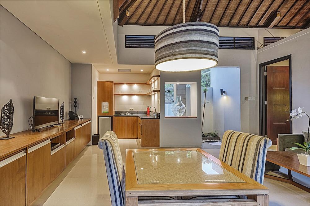 Pradha Villas Seminyak מראה חיצוני תמונה