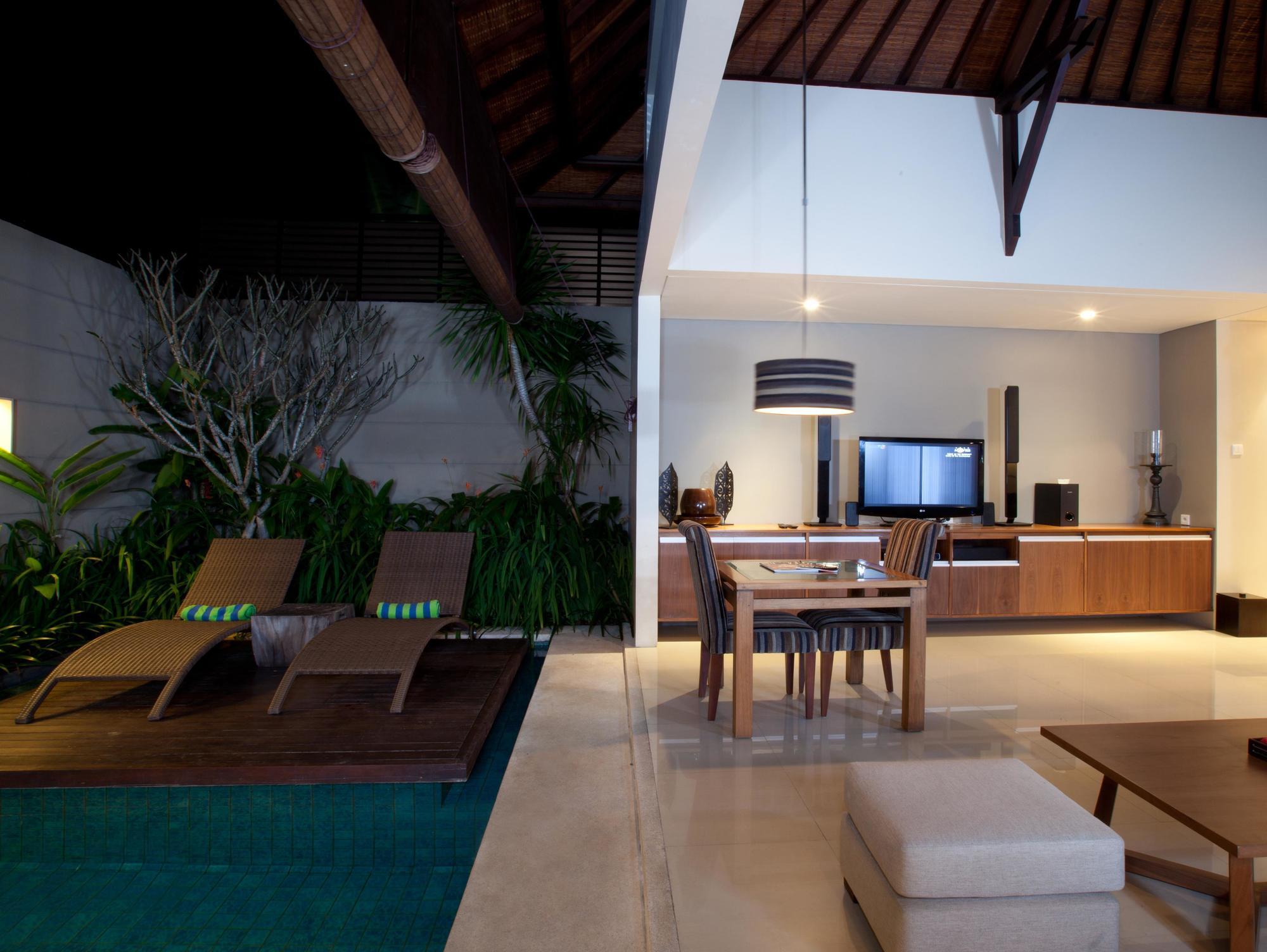Pradha Villas Seminyak מראה חיצוני תמונה