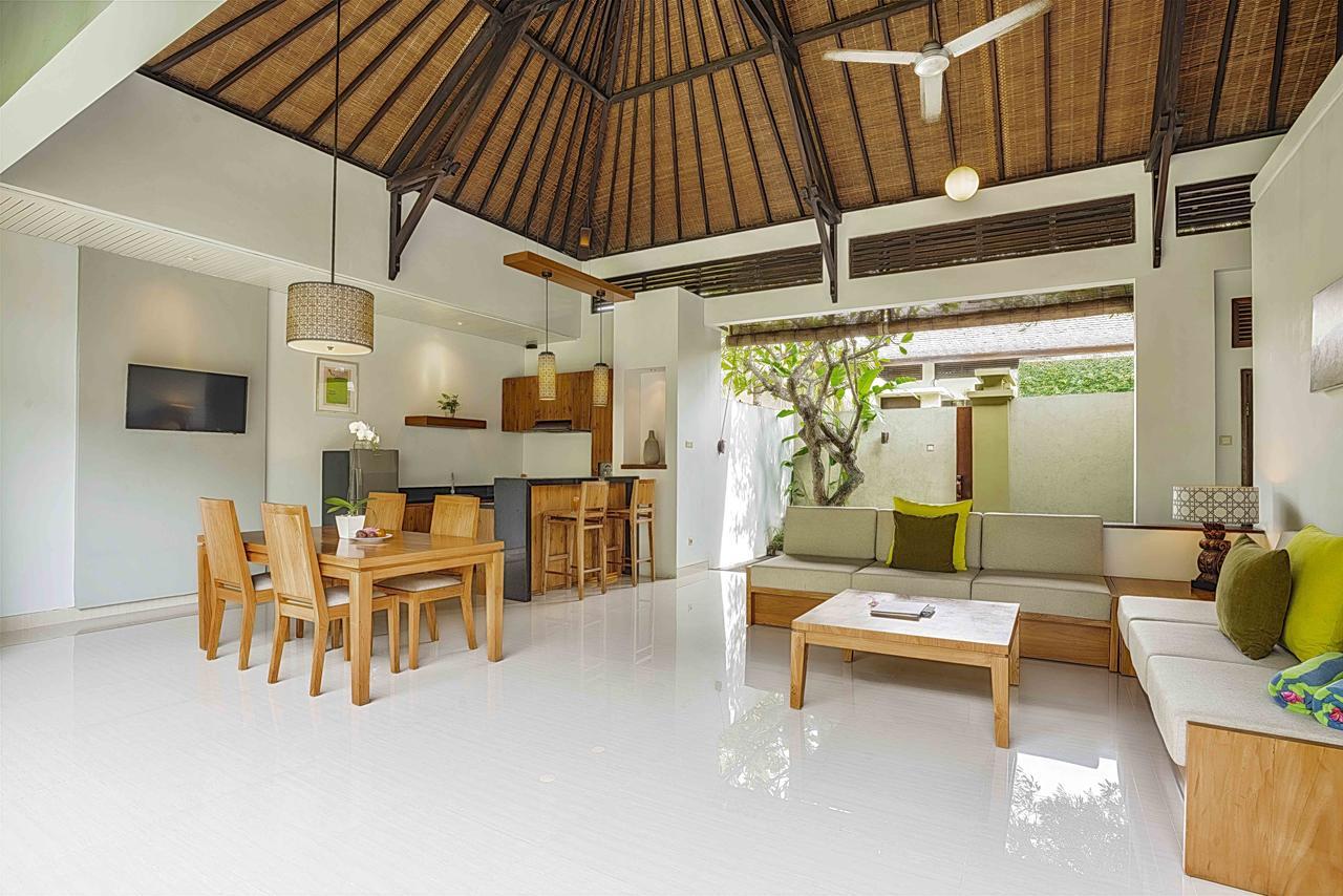 Pradha Villas Seminyak מראה חיצוני תמונה